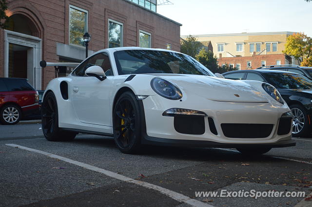 Porsche 911 GT3 spotted in Greenwich, Connecticut