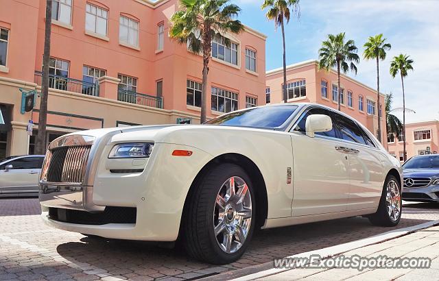 Rolls-Royce Ghost spotted in Boca Raton, Florida