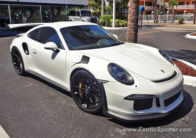 Porsche 911 GT3 spotted in Ft. Lauderdale, Florida