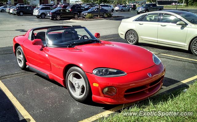 Dodge Viper spotted in Appleton, Wisconsin