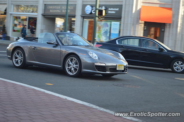 Porsche 911 spotted in Summit, New Jersey