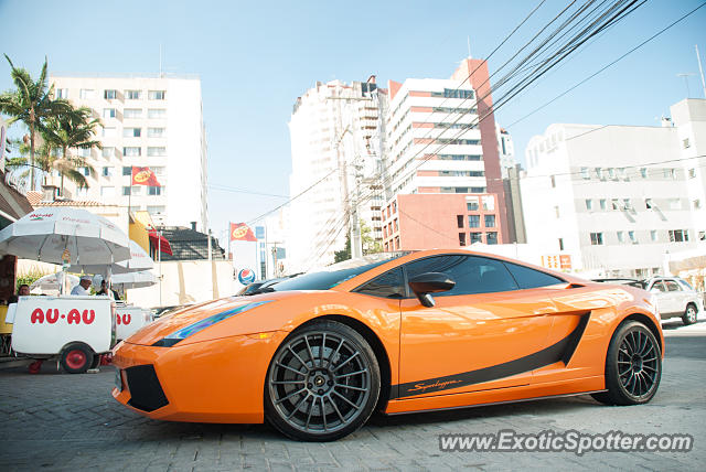 Lamborghini Gallardo spotted in Curitiba, Brazil