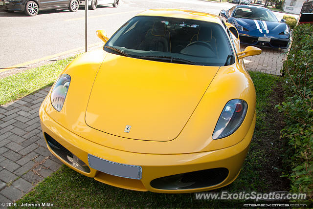 Ferrari F430 spotted in Curitiba, Brazil