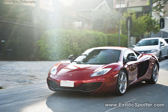 Mclaren MP4-12C spotted in Curitiba, Brazil