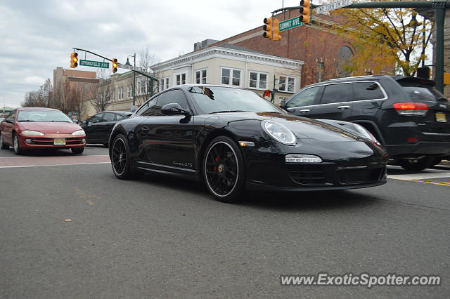 Porsche 911 spotted in Summit, New Jersey