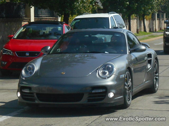 Porsche 911 Turbo spotted in Guadalajara, Mexico