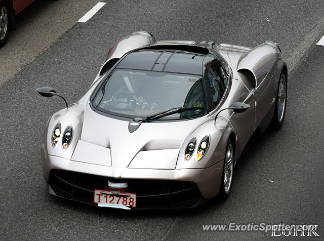 Pagani Huayra spotted in Hong Kong, China