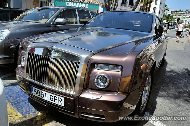 Rolls-Royce Phantom spotted in Puerto Banus, Spain