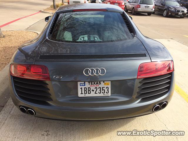 Audi R8 spotted in Irving, Texas