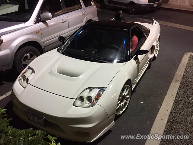 Acura NSX spotted in Honolulu, Hawaii