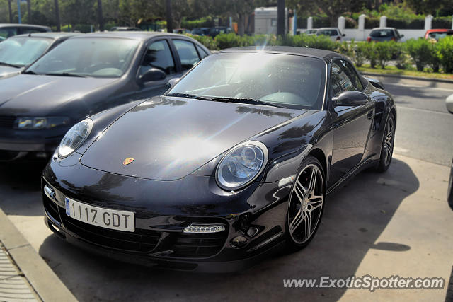 Porsche 911 Turbo spotted in San Pedro, Spain