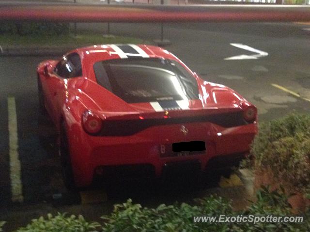 Ferrari 458 Italia spotted in Jakarta, Indonesia