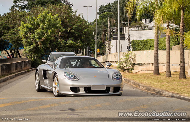 Porsche Carrera GT spotted in São Paulo, SP, Brazil