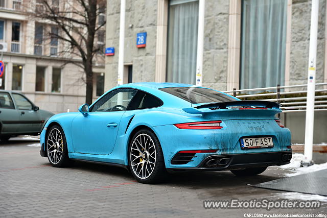 Porsche 911 Turbo spotted in Warsaw, Poland