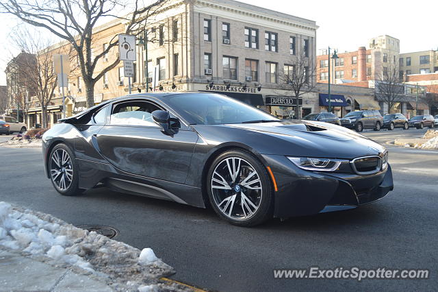 BMW I8 spotted in Summit, New Jersey