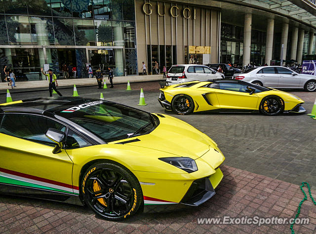 Lamborghini Aventador spotted in Jakarta, Indonesia