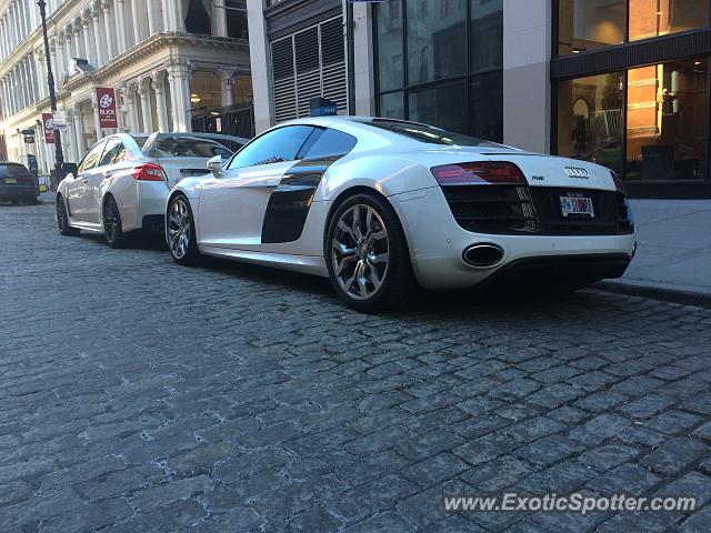 Audi R8 spotted in Manhattan, New York