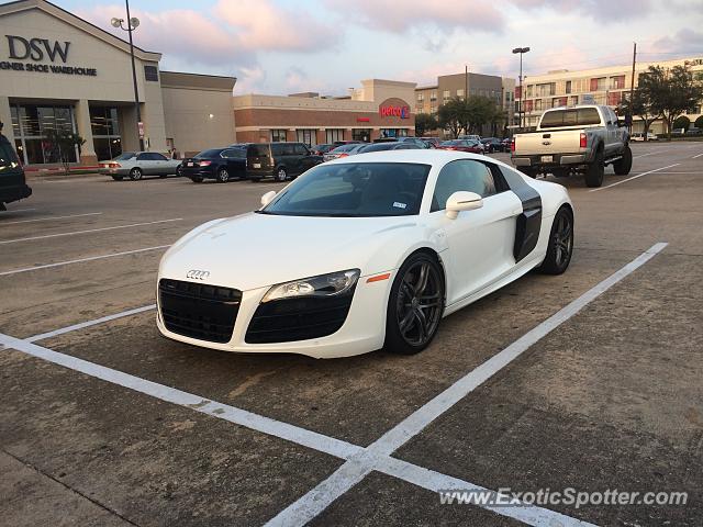 Audi R8 spotted in Houston, Texas