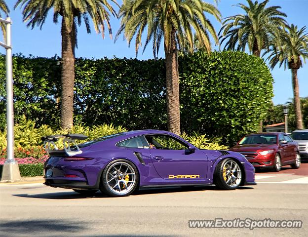 Porsche 911 GT3 spotted in Palm Beach, Florida