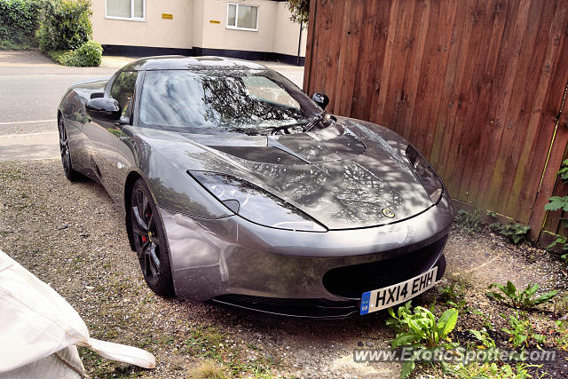 Lotus Evora spotted in Wokingham, United Kingdom