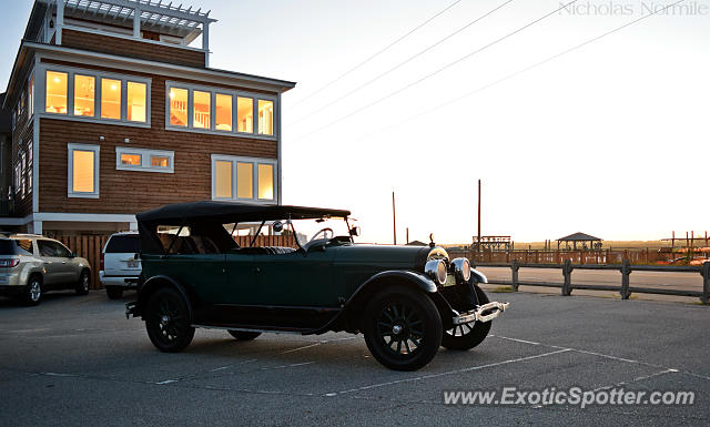 Other Vintage spotted in Wrightsville Bch, North Carolina