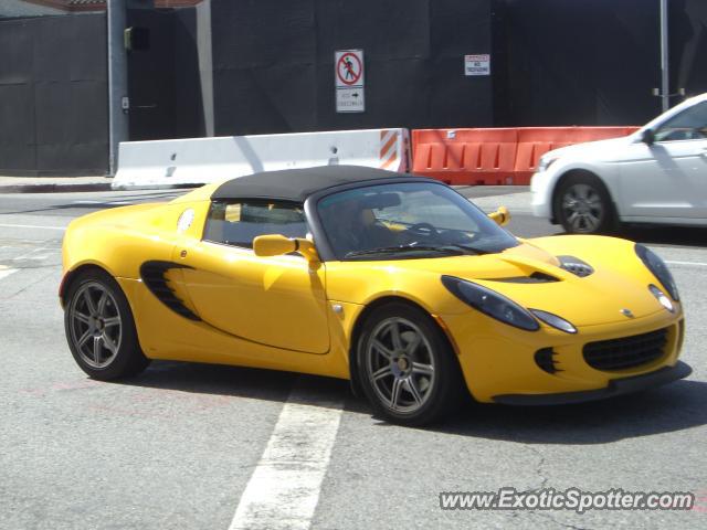 Lotus Elise spotted in Beverly Hills, California