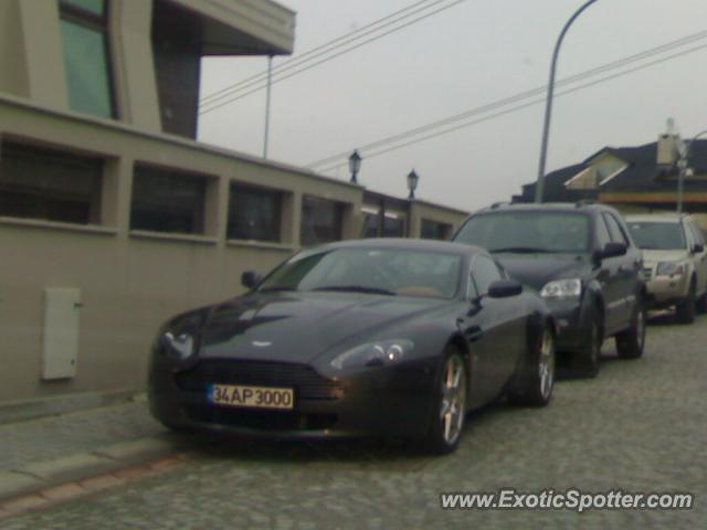 Aston Martin Vantage spotted in Istanbul, Turkey