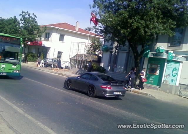 Porsche 911 GT3 spotted in Istanbul, Turkey