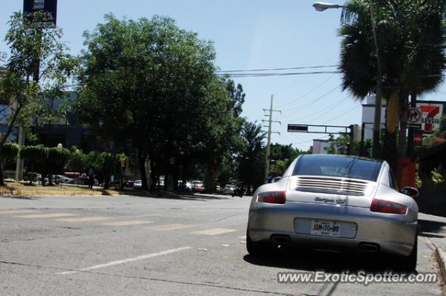 Porsche 911 spotted in Guadalajara, Mexico