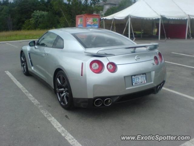 Nissan Skyline spotted in Toronto Ontario , Canada