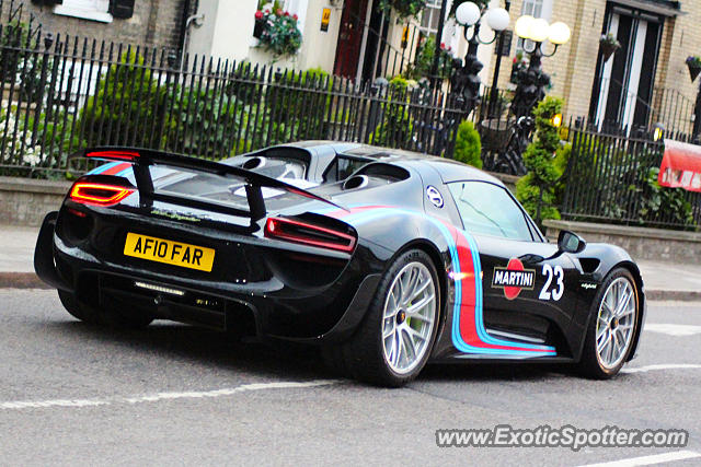 Porsche 918 Spyder spotted in Cambridge, United Kingdom