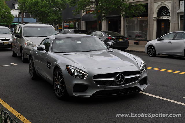 Mercedes AMG GT spotted in Summit, New Jersey