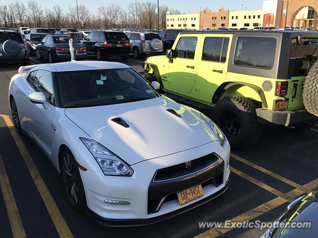 Nissan GT-R spotted in Tyre, New York
