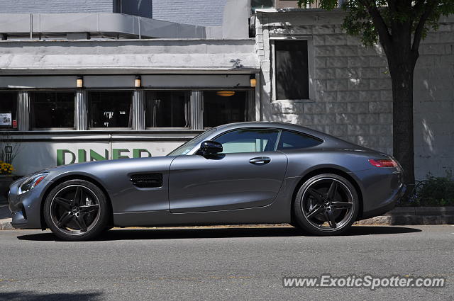 Mercedes AMG GT spotted in Summit, New Jersey