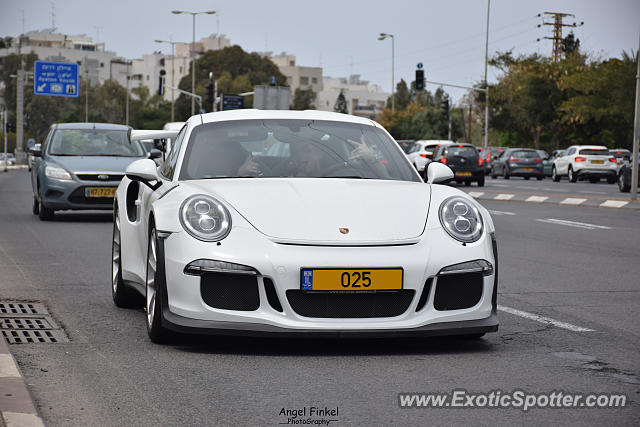 Porsche 911 GT3 spotted in Tel Aviv, Israel