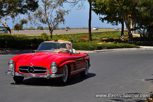 Mercedes 300SL spotted in Newport Beach, California