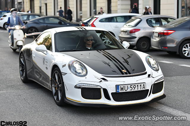 Porsche 911 GT3 spotted in Warsaw, Poland