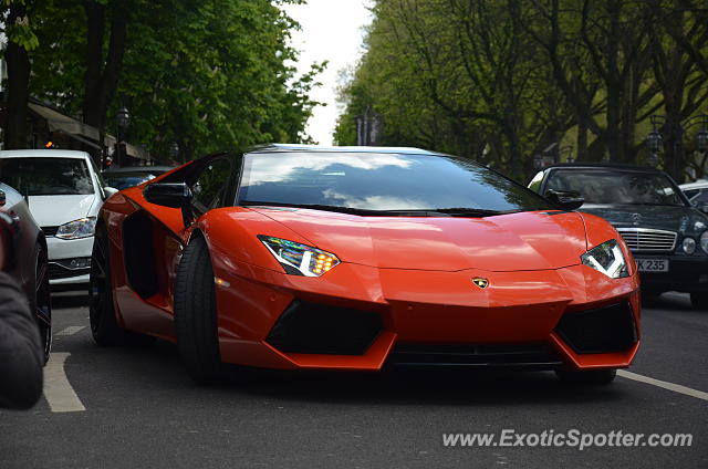 Lamborghini Aventador spotted in Düsseldorf, Germany