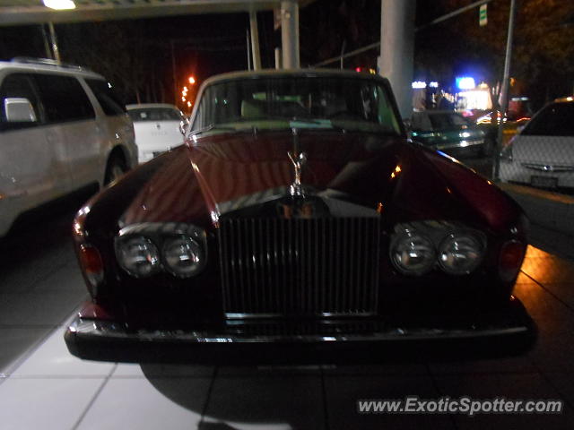 Rolls-Royce Silver Shadow spotted in Guadalajara, Mexico