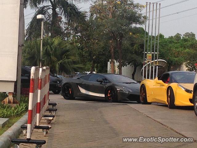 Lamborghini Gallardo spotted in Jakarta, Indonesia