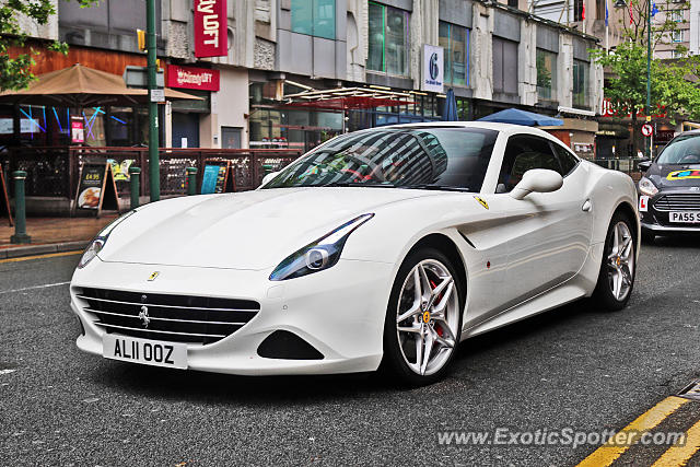 Ferrari California spotted in Birmingham, United Kingdom