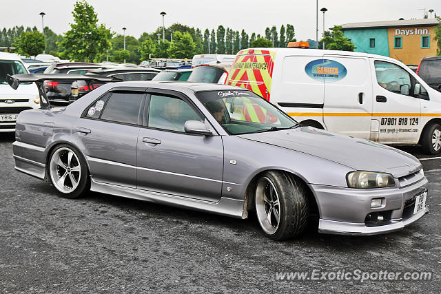 Nissan Skyline spotted in Cobham, United Kingdom