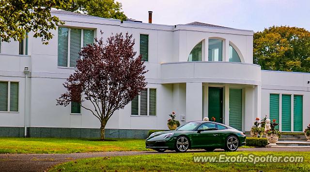 Porsche 911 spotted in Deal, New Jersey