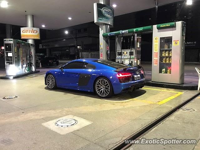 Audi R8 spotted in Fortaleza, Brazil