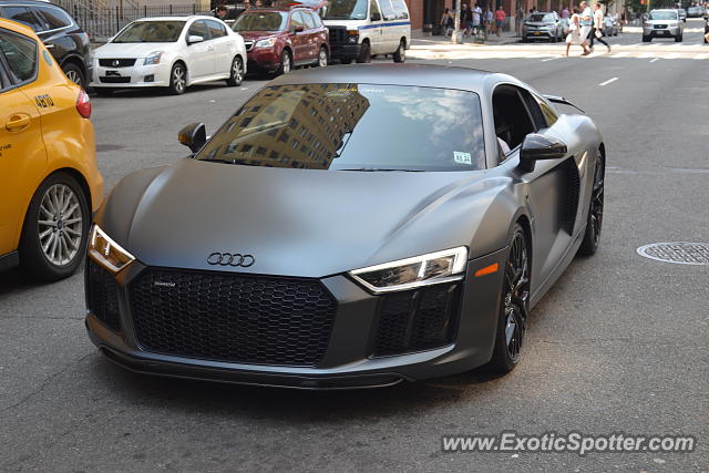 Audi R8 spotted in Manhattan, New York