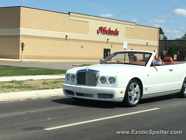 Bentley Azure spotted in Sterling Heights, Michigan