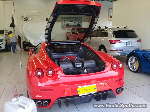 Ferrari F430 spotted in Guadalajara, Mexico