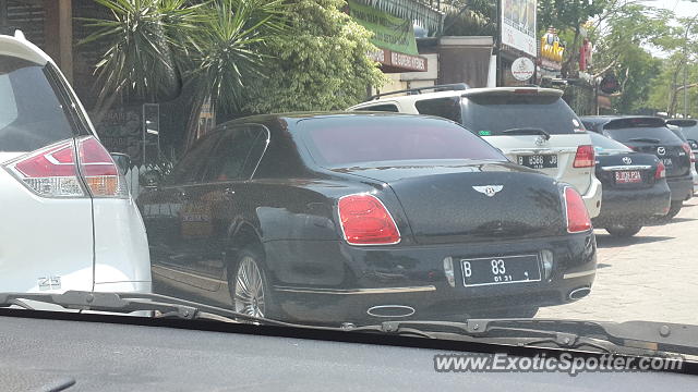 Bentley Continental spotted in Jakarta, Indonesia