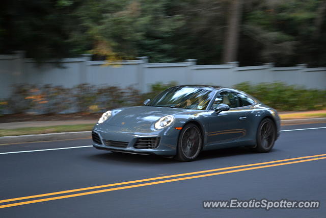 Porsche 911 spotted in Summit, New Jersey