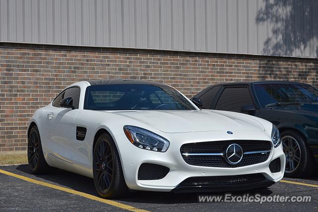 Mercedes AMG GT spotted in Lake Forest, Illinois